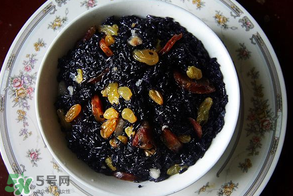烏飯用什么葉子煮？烏飯用什么葉子圖片？