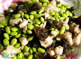 青豆和木耳能一起吃嗎？青豆和木耳能一起炒嗎？
