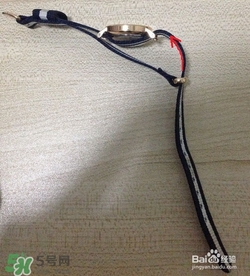 dw手表怎么調(diào)表帶？dw手表表帶太長了怎么辦？