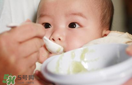 寶寶吃米粉會(huì)便秘嗎？寶寶吃米粉會(huì)導(dǎo)致便秘嗎？