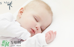 嬰兒蚊香液對(duì)寶寶有害嗎？嬰兒蚊香液能不能給寶寶用