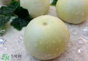 為什么吃甜瓜會嗓子疼？吃甜瓜嗓子疼怎么辦？