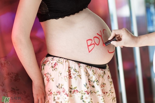 孕婦寫真幾個月拍比較好？孕婦拍寫真要注意什么