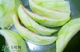 西瓜皮敷臉有什么作用？西瓜皮敷臉有什么好處