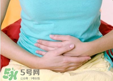 月經(jīng)少而黑什么原因？月經(jīng)少而黑怎么調(diào)理