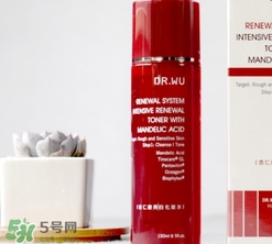 dr.wu杏仁酸亮白化妝水怎么用？dr.wu杏仁酸化妝水使用方法