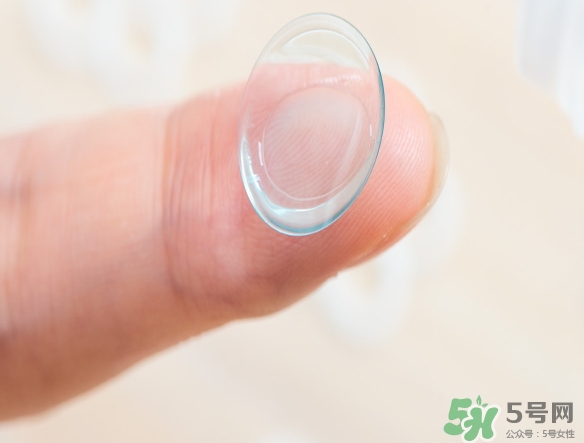 獅王隱形眼鏡輔助液怎么用？獅王隱形眼鏡輔助液使用方法