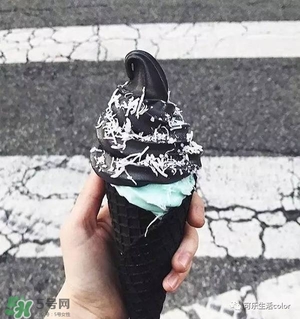 炭黑冰淇淋好吃嗎？炭黑冰淇淋哪里買？