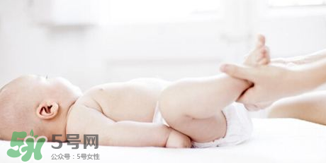 寶寶尿布疹可以擦紅霉素軟膏嗎？紅霉素軟膏對尿布疹有效嗎？