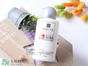 大創(chuàng)美白乳液會(huì)變白嗎？大創(chuàng)美白乳液多久可以變白？