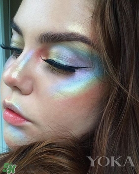 makeup revolution獨(dú)角獸彩虹高光多少錢(qián)_專柜價(jià)格_哪里買(mǎi)