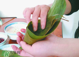 干粽葉泡多長(zhǎng)時(shí)間？干粽葉要泡多長(zhǎng)時(shí)間才能包粽子？