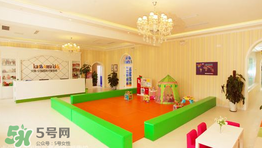 米雅上的幼兒園是哪一家？卡爾安娜國(guó)際兒童會(huì)館怎么樣？