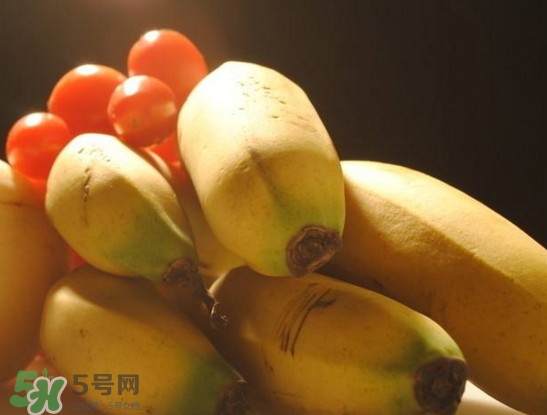 西紅柿能和香蕉一起吃嗎？香蕉可以和西紅柿一起吃嗎