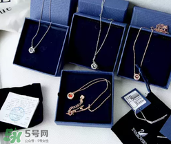 施華洛世奇跳動(dòng)的心哪個(gè)顏色好看？跳動(dòng)的心項(xiàng)鏈有幾種顏色？