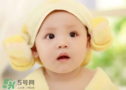 寶寶中暑的癥狀是什么？寶寶夏天如何判斷是否中暑？