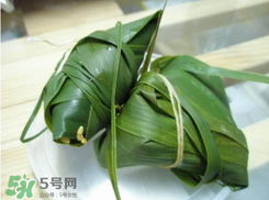 包粽子用什么糯米？包粽子的糯米要泡多久？