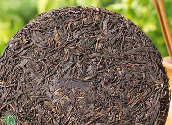 普洱茶減肥生茶好還是熟茶好？生茶和熟茶哪個減肥效果好？