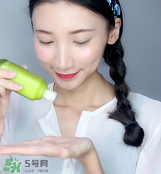 百雀羚三生花爽膚水怎么樣？百雀羚三生花爽膚水多少錢？