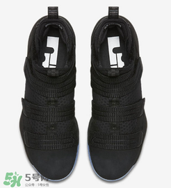nike lebron soldier11黑冰配色多少錢？耐克士兵11黑冰專柜價格