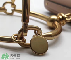 chloe nile怎么看真假？蔻依chloe nile手環(huán)包真假辨別