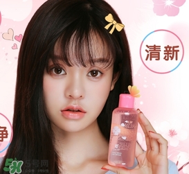 ?ukiss悠珂思和大創(chuàng)粉撲清洗劑哪個(gè)好？悠珂思和大創(chuàng)清洗劑對(duì)比