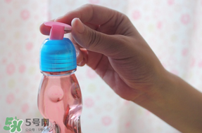 彈珠汽水怎么開(kāi)？彈珠汽水怎么開(kāi)不會(huì)噴？