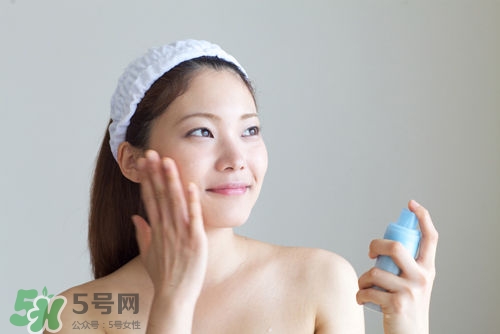 百雀羚三生花噴霧怎么樣？百雀羚三生花噴霧多少錢