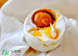 咸鴨蛋煮多久能熟？咸鴨蛋是煮還是蒸?