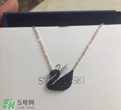 施華洛世奇黑天鵝是什么材質(zhì)？施華洛世奇黑天鵝是水晶嗎？