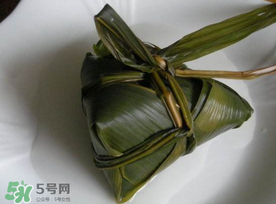 包粽子一斤米放多少鹽？包粽子的米要放鹽嗎？