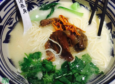和府撈面跟和珅有關(guān)嗎？和府撈面跟和珅有什么關(guān)系？