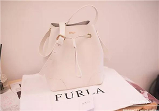 furla水桶包正品多少錢？芙拉水桶包專柜價(jià)格