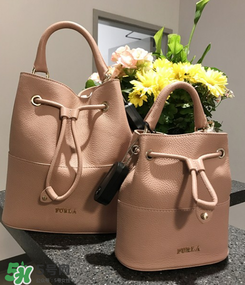 furla水桶包有幾種尺寸？芙拉水桶包尺寸多大？