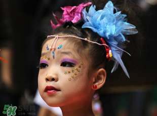 六一怎么給寶貝化妝？六一兒童節(jié)怎么化妝？