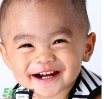 兒童換牙還沒掉就長牙正常嗎？兒童換牙先長牙是為什么？