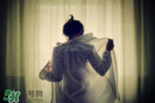 處男能用延時(shí)噴劑嗎？男用延時(shí)噴劑原理和適用人群