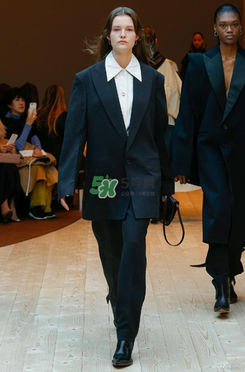 celine2017秋冬系列衣服怎么樣_好看嗎？