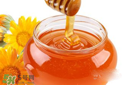 胃脹氣可以喝蜂蜜水嗎？胃脹氣可不可以喝蜂蜜水？