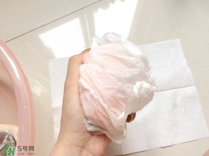 ukiss悠珂思粉撲清洗劑怎么用？悠珂思粉撲清洗劑使用方法
