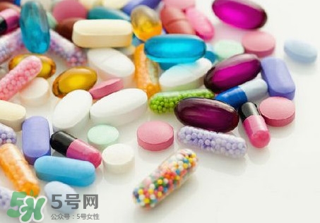 避孕藥一個(gè)月能吃幾次？避孕藥吃多了會(huì)怎么樣
