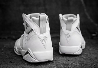 air jordan 7 pure platinum多少錢(qián)？AJ7白銀配色專柜價(jià)格