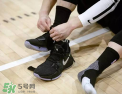 nike pg1上腳怎么樣？耐克pg1籃球鞋測評