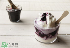 藍莓和牛奶可以一起吃嗎？吃完藍莓可以喝牛奶嗎？