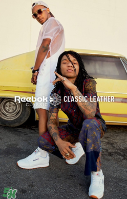 reebok黑色披頭士聯(lián)名classic leather運動鞋怎么樣_好看嗎？
