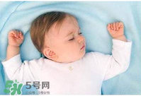 夏季寶寶體溫多少正常？夏季寶寶體溫會(huì)偏高嗎？