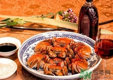 吃花蓋蟹可以喝啤酒嗎？吃花蓋蟹能喝啤酒嗎
