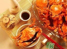 吃螃蟹可以喝牛奶嗎？吃螃蟹能喝酸奶嗎？