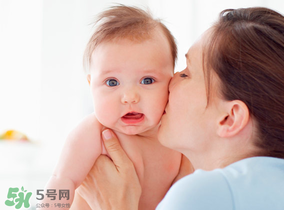 喜寶杏仁油怎么樣？喜寶杏仁按摩油怎么用？
