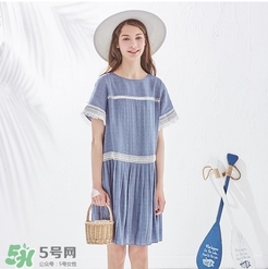 7月份去三亞穿什么？去月份去三亞穿什么衣服